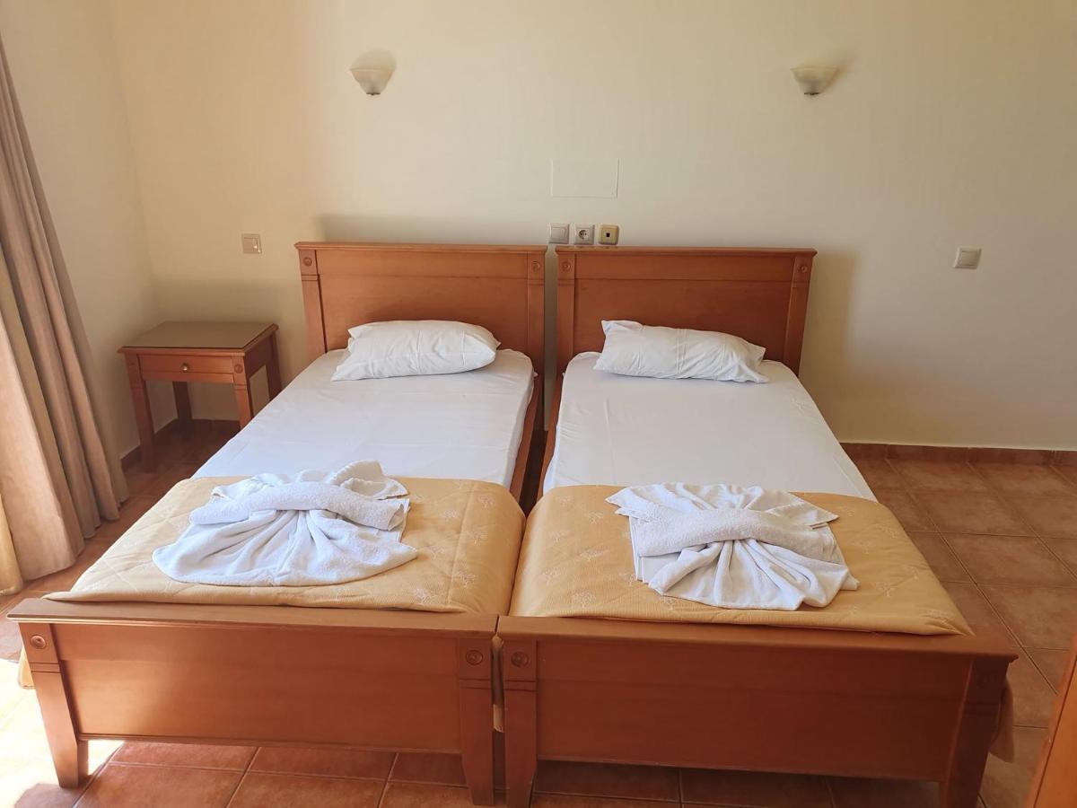Sofia Studios & Apts Ajía Marína Kültér fotó