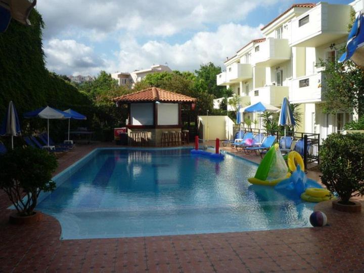 Sofia Studios & Apts Ajía Marína Kültér fotó