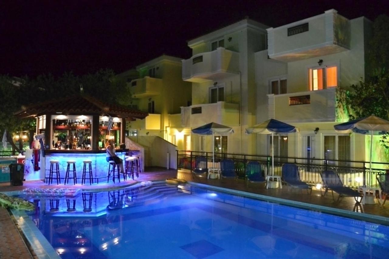 Sofia Studios & Apts Ajía Marína Kültér fotó