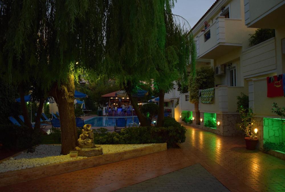Sofia Studios & Apts Ajía Marína Kültér fotó