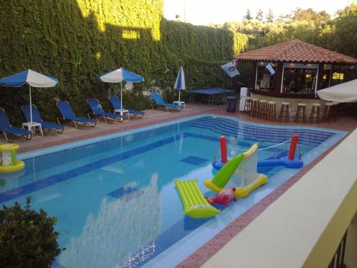 Sofia Studios & Apts Ajía Marína Kültér fotó