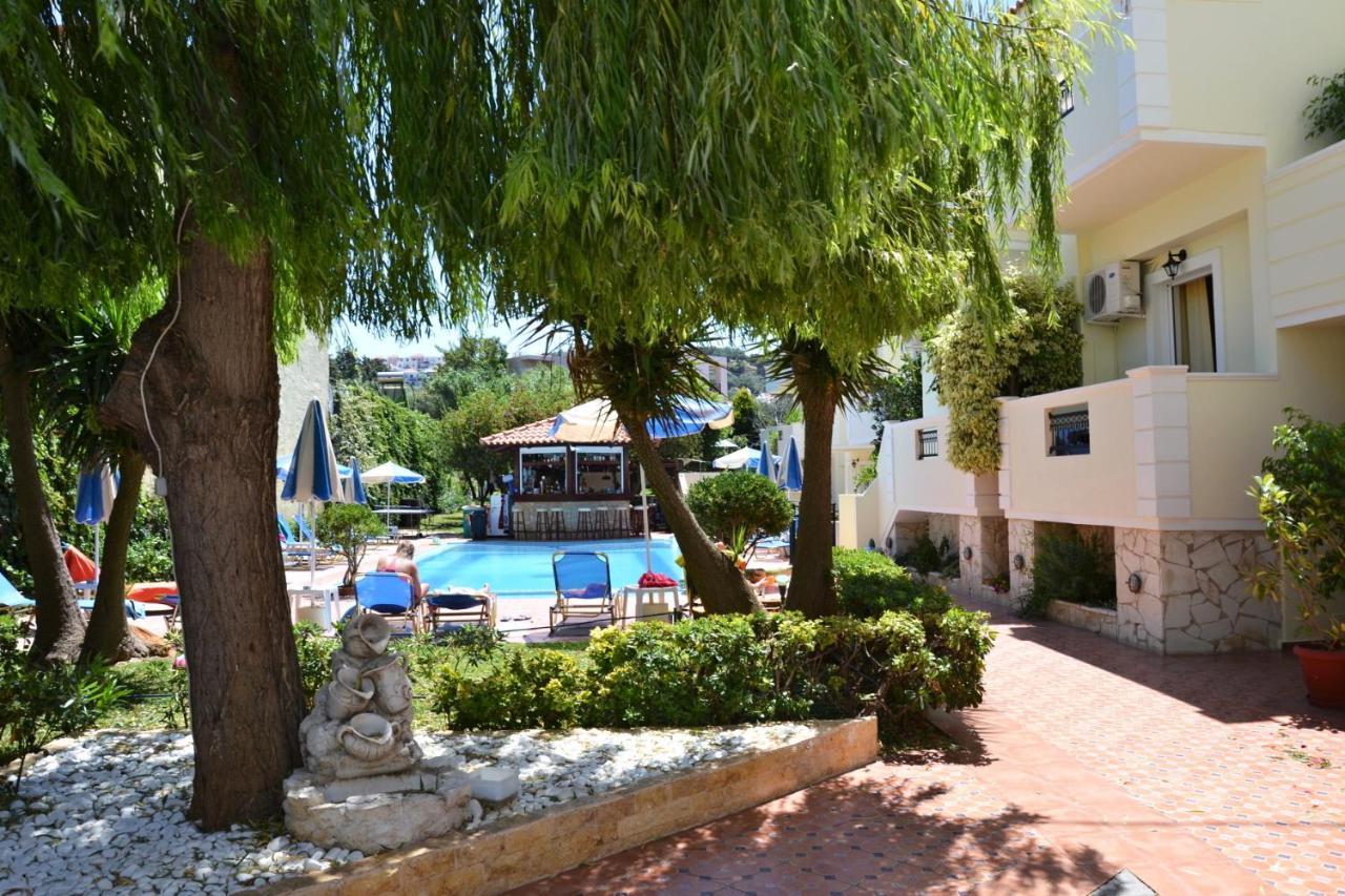 Sofia Studios & Apts Ajía Marína Kültér fotó