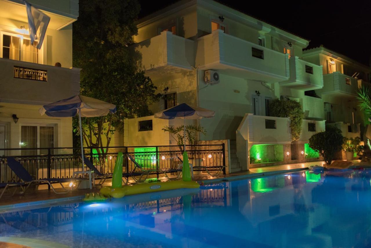 Sofia Studios & Apts Ajía Marína Kültér fotó
