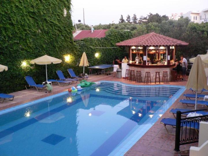 Sofia Studios & Apts Ajía Marína Kültér fotó